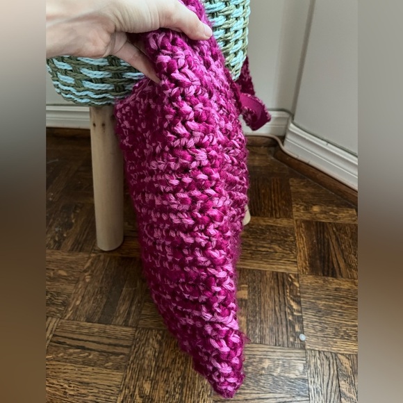 GAP Y2K Purple Crochet Knit Wool-Blend Crossbody Bag - Picture 11 of 11